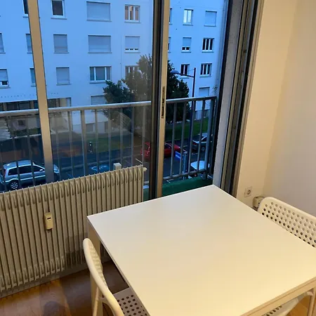 A 2 Minutes De La Gare * ミュルーズ