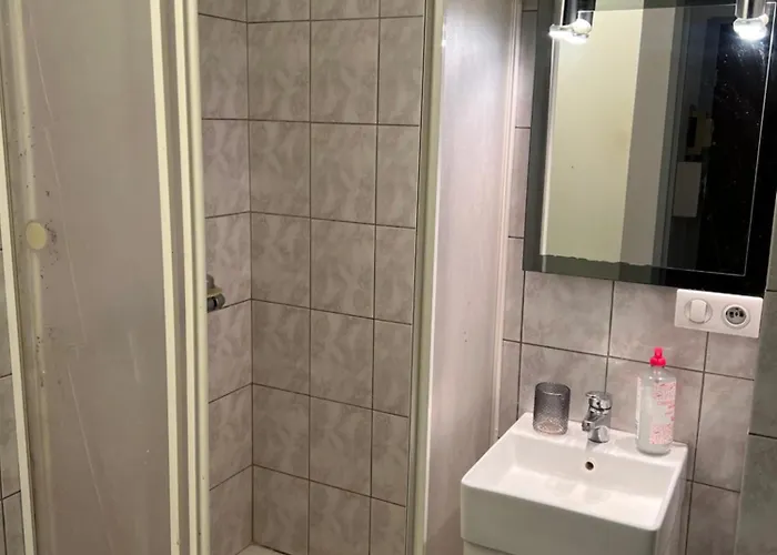 A 2 Minutes De La Gare アパート ミュルーズ